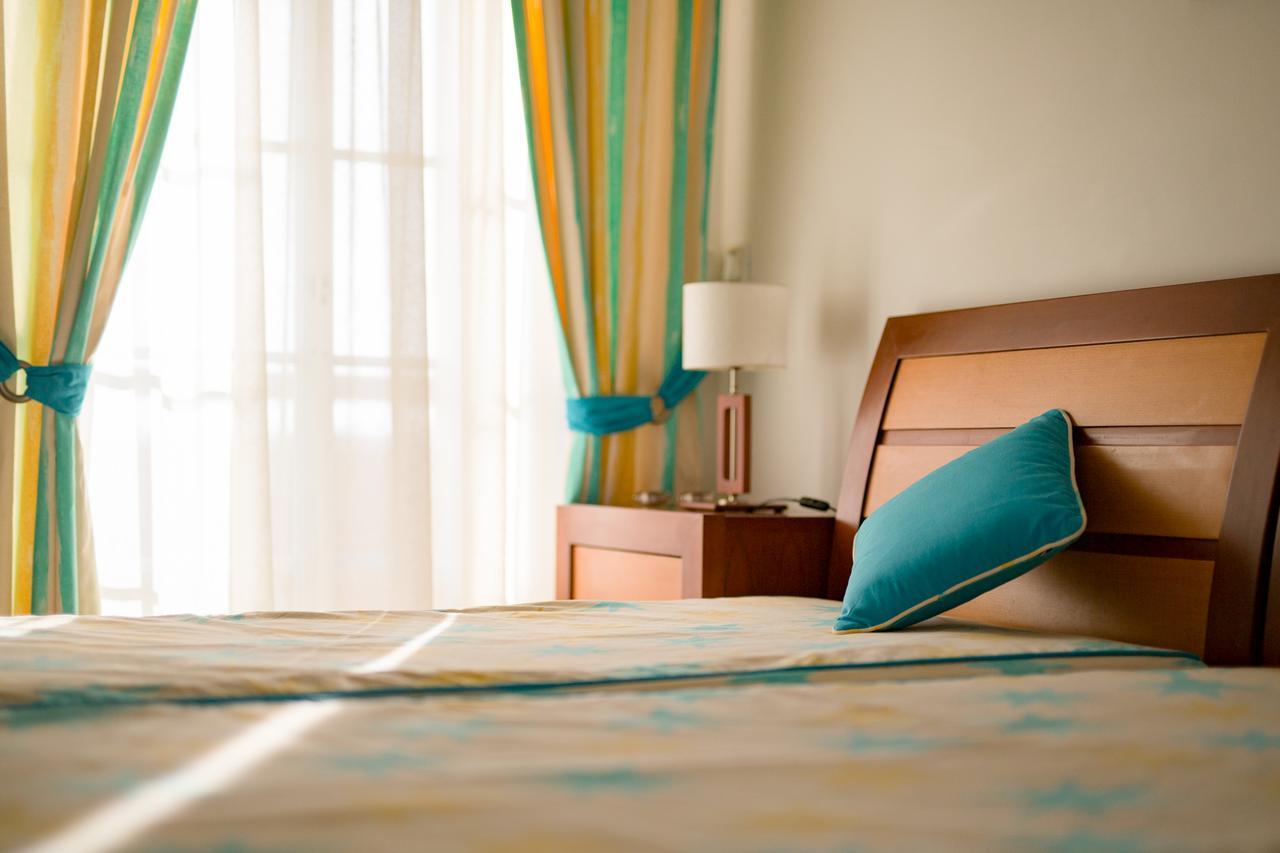 Altura Prime - 5 Suites, Private Pool And Parking, Walk To Beach ภายนอก รูปภาพ